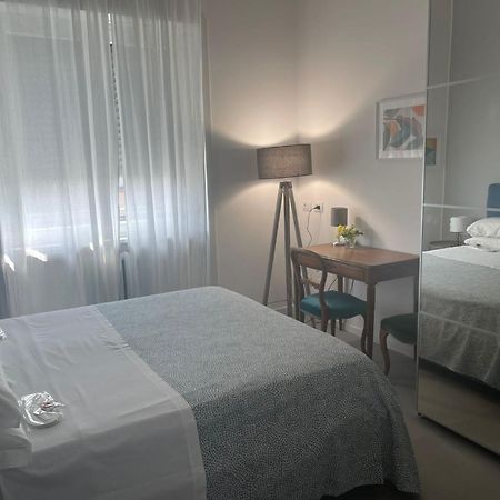 Home Suite Home With Free Parking - Parcheggio Gratuito Porta Romana Suite Newly 2 Bedrooms Apartment With 2 Bathrooms Subway Metro 3 Stops To Duomo Milano Esterno foto