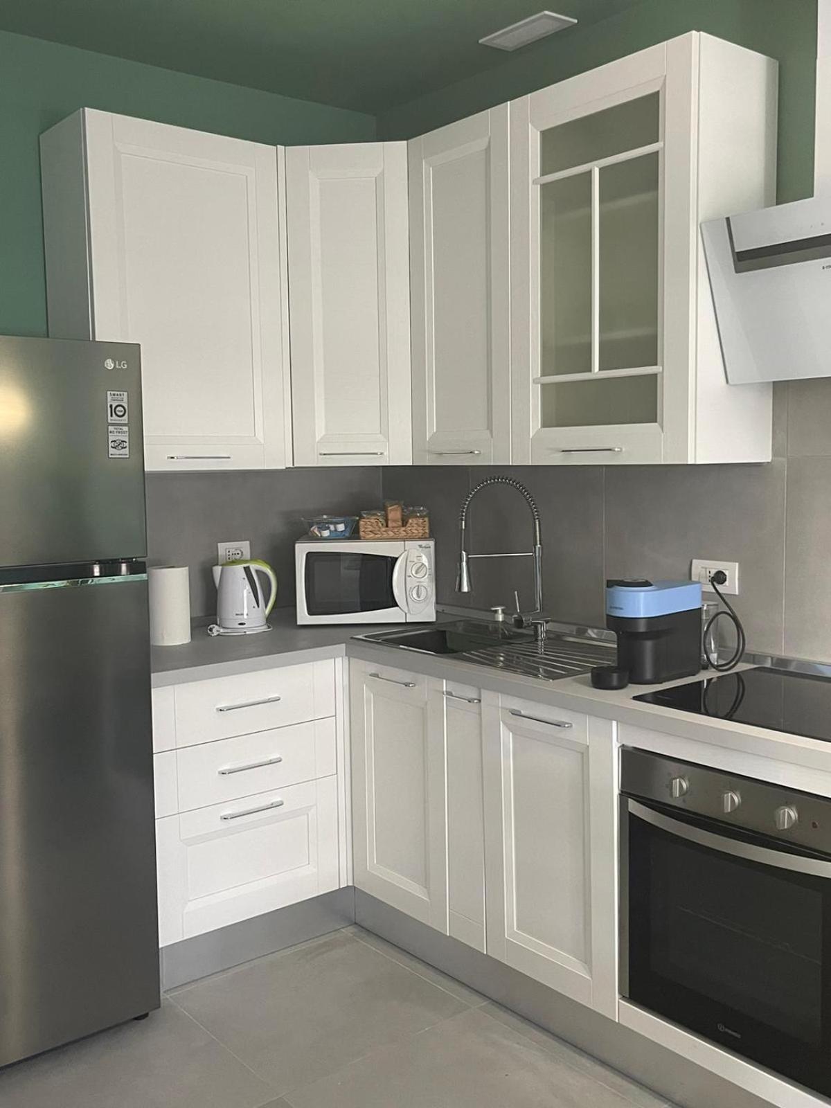Home Suite Home With Free Parking - Parcheggio Gratuito Porta Romana Suite Newly 2 Bedrooms Apartment With 2 Bathrooms Subway Metro 3 Stops To Duomo Milano Esterno foto